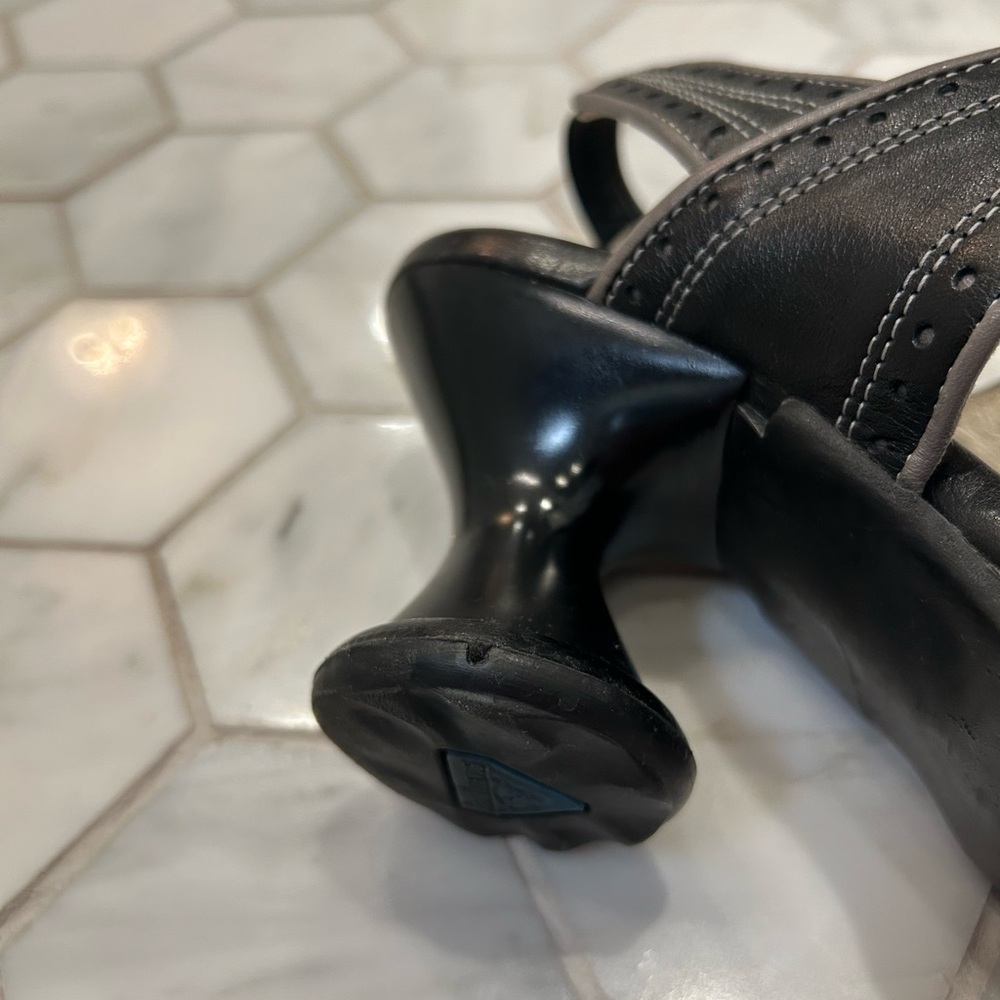 Fluevog Mini Bips slingback heels - Picture 7 of 7